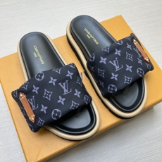 Louis Vuitton Slippers